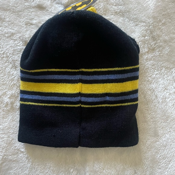 Comic youth boy Batman hat and clove set - Picture 2 of 3